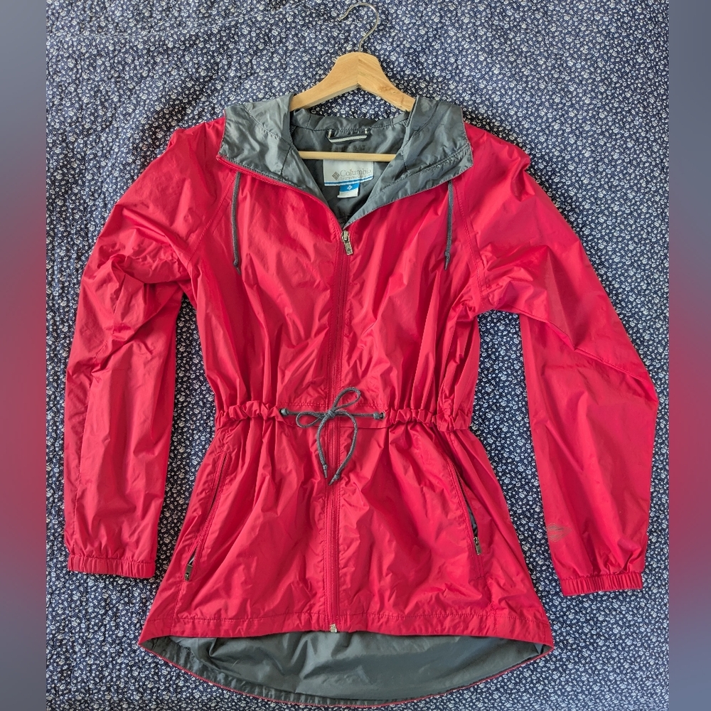 Columbia Hot Pink and Gray Hooded Windbreaker